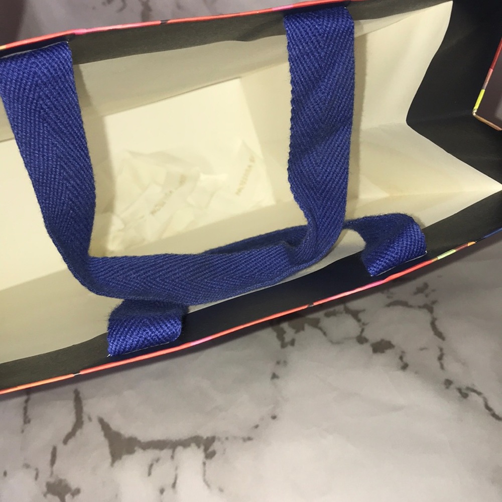 Louis Vuitton holiday 2019 Multicolor shopping bag - Picture 5 of 6